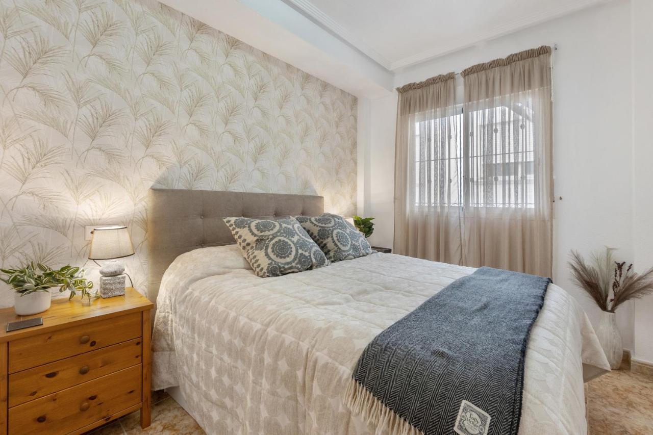 Cb Living - Homely Apartment Cinuelica, Punta Prima Dehesa de Campoamor  Екстериор снимка