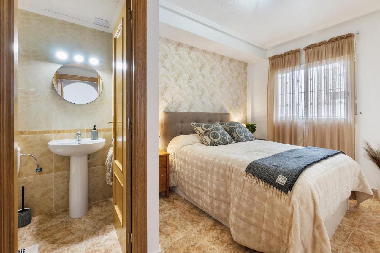 Cb Living - Homely Apartment Cinuelica, Punta Prima Dehesa de Campoamor  Екстериор снимка